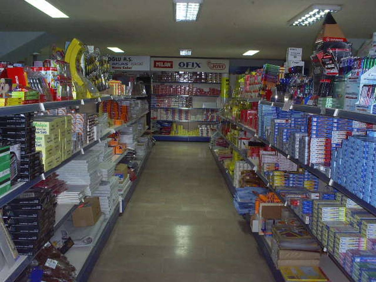 Özden Mağaza İçi